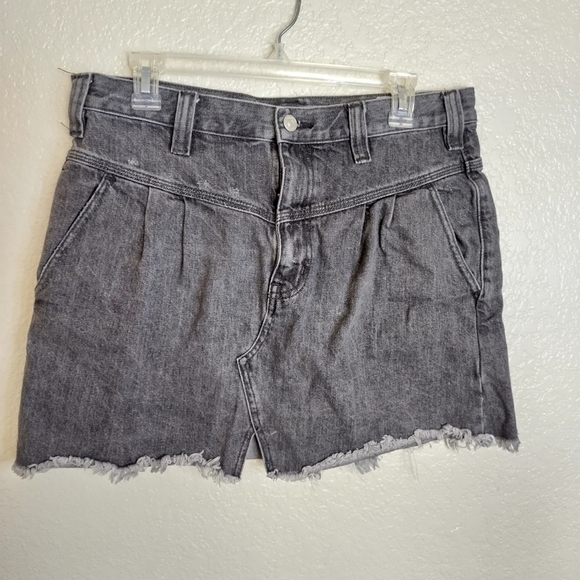 Free People We the Free Side Car Denim Mini Skirt Sanded Black sz 30 - Picture 4 of 9